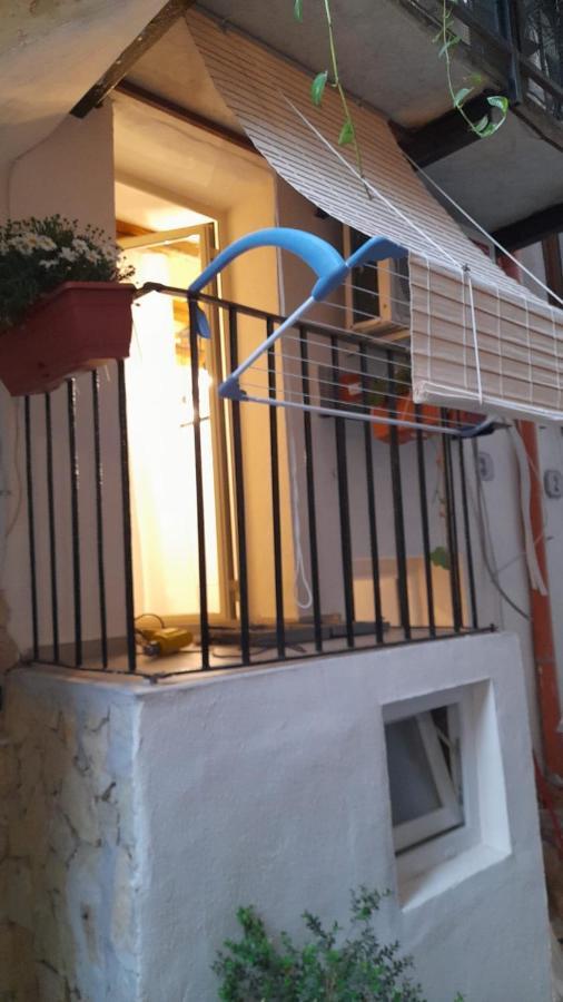 Casa Vacanza Giulia Lägenhet Palermo Exteriör bild
